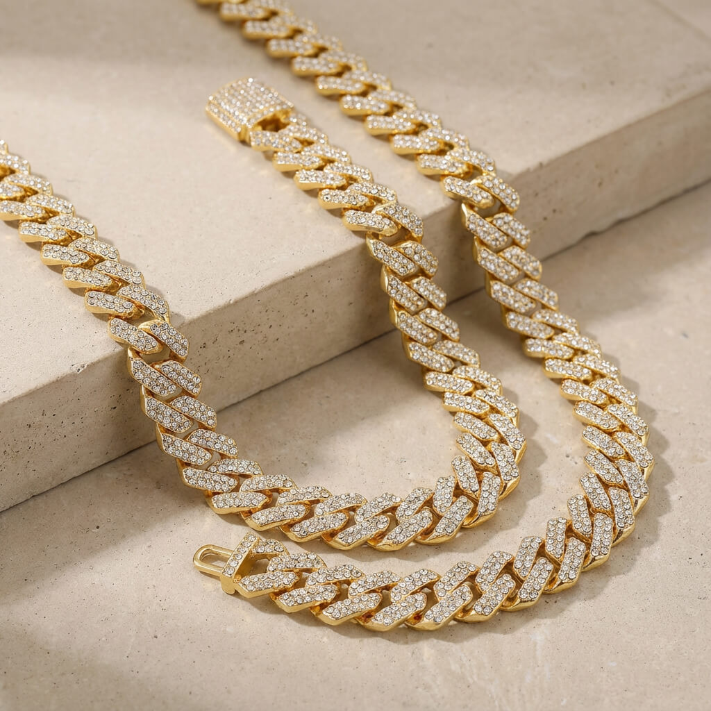 Collier grosse maille cubain à maillons sertis